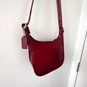 Bright Vintage Coach Red Legacy zip